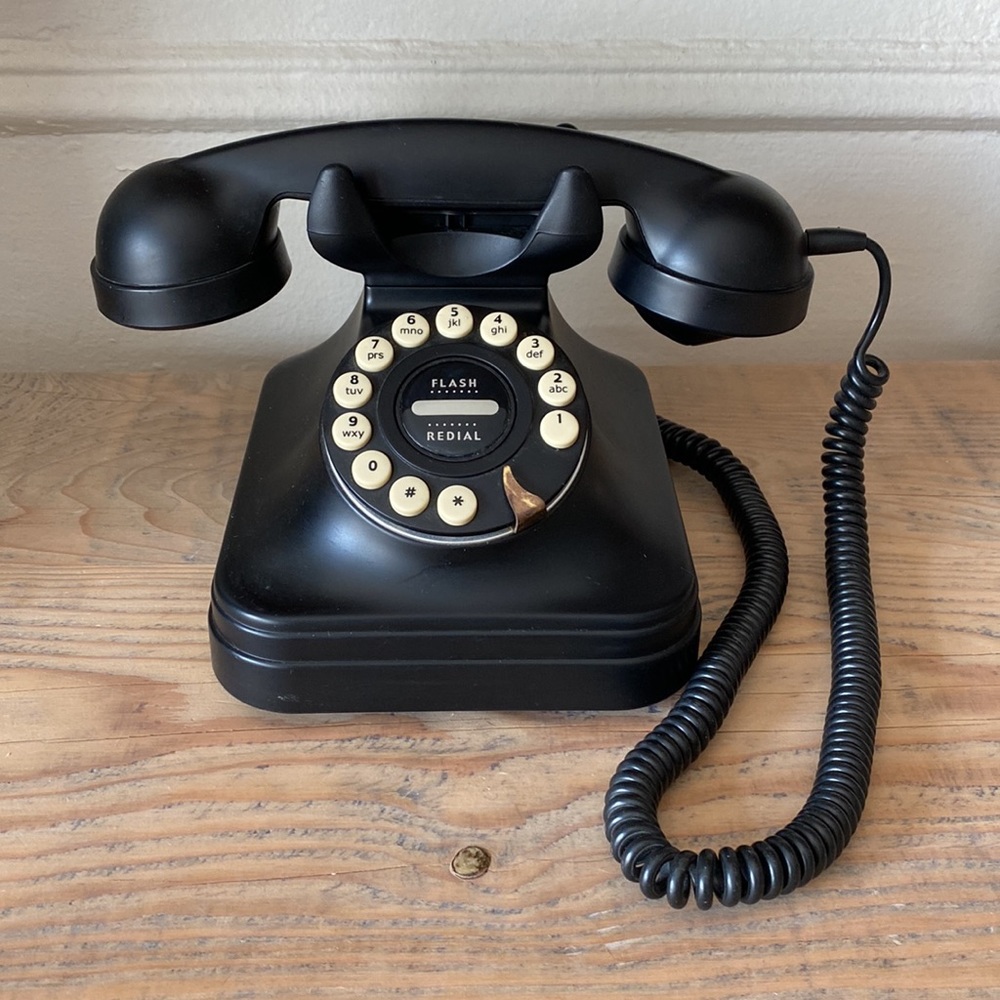 Crosley Kettle Classic Desk Phone-black